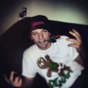 Meet your Posher, Travis